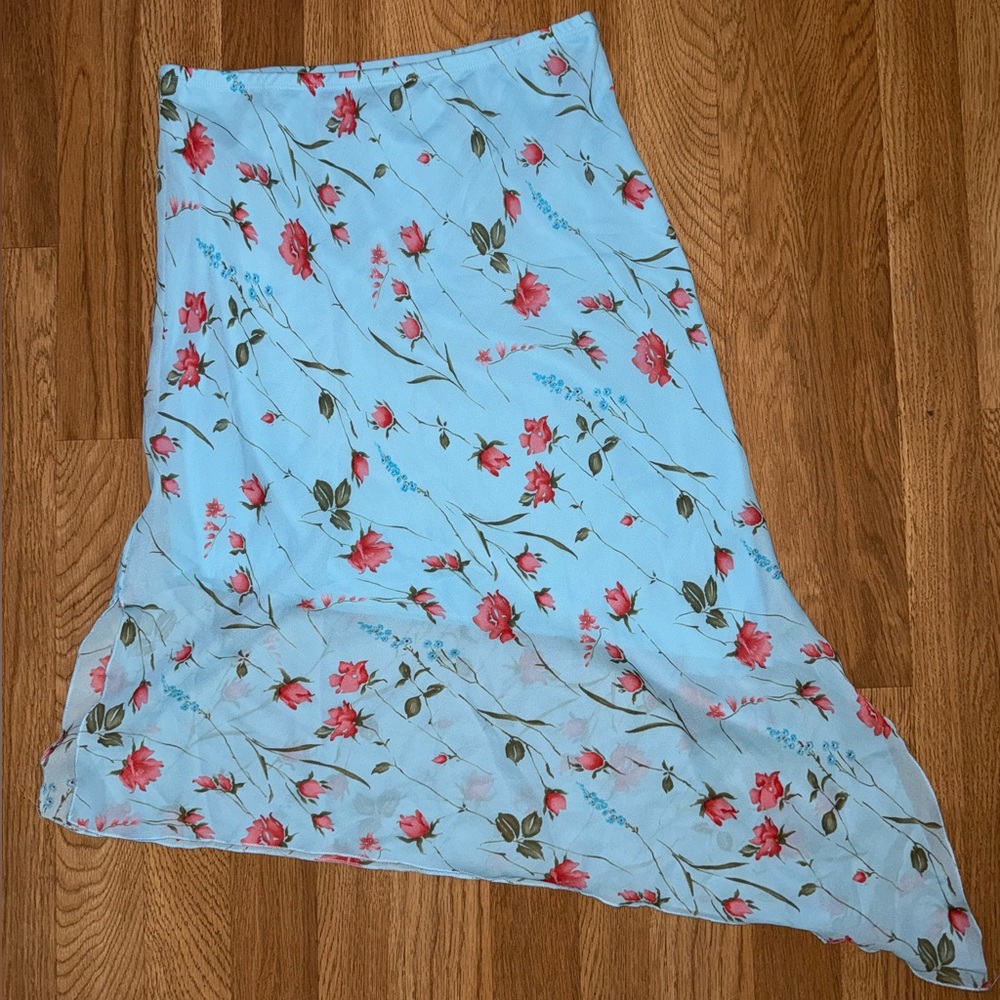Vintage 90s Blue floral asymmetrical flowy skirt with pink accents - Picture 4 of 10